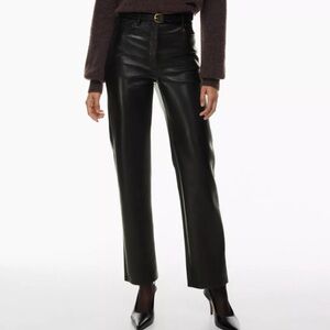 Aritzia Wilfred The Melina™ Pant High-waisted Vegan Leather pants Black Size 00